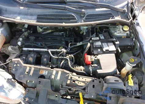 2019 Ford Fiesta Se z USA, uszkodzony, nr VIN 3FADP4BJ8KM116417